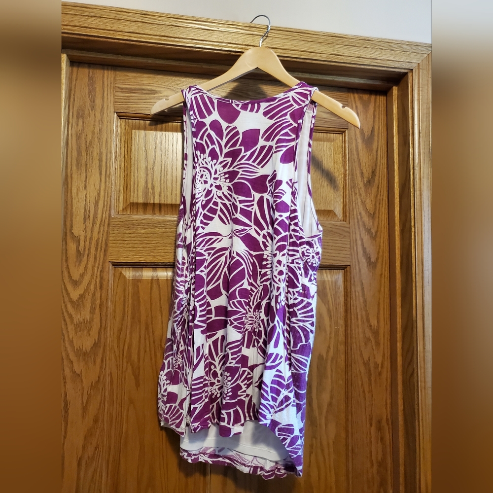 Lane Bryant Floral Sequin Tank Top Size 14/16. - Picture 2 of 4